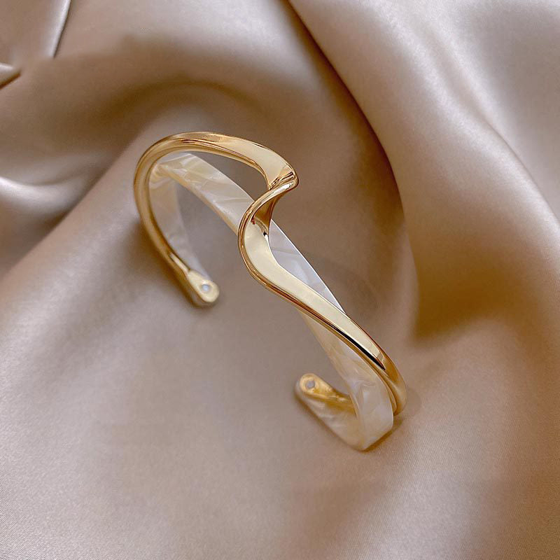 Bree – Armband mit weißem Opal