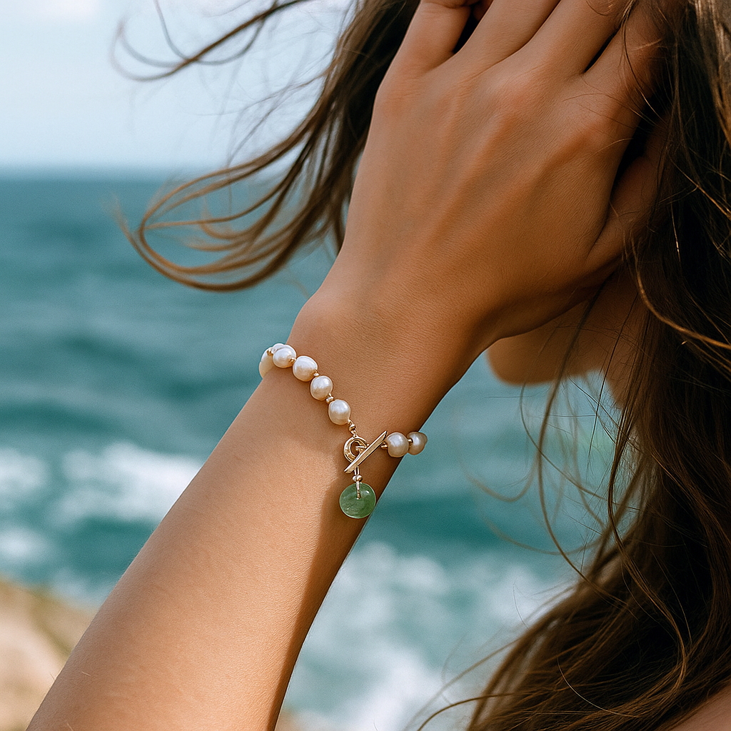 Leira – Verstellbares Armband aus Unregelmäßigen Perlen