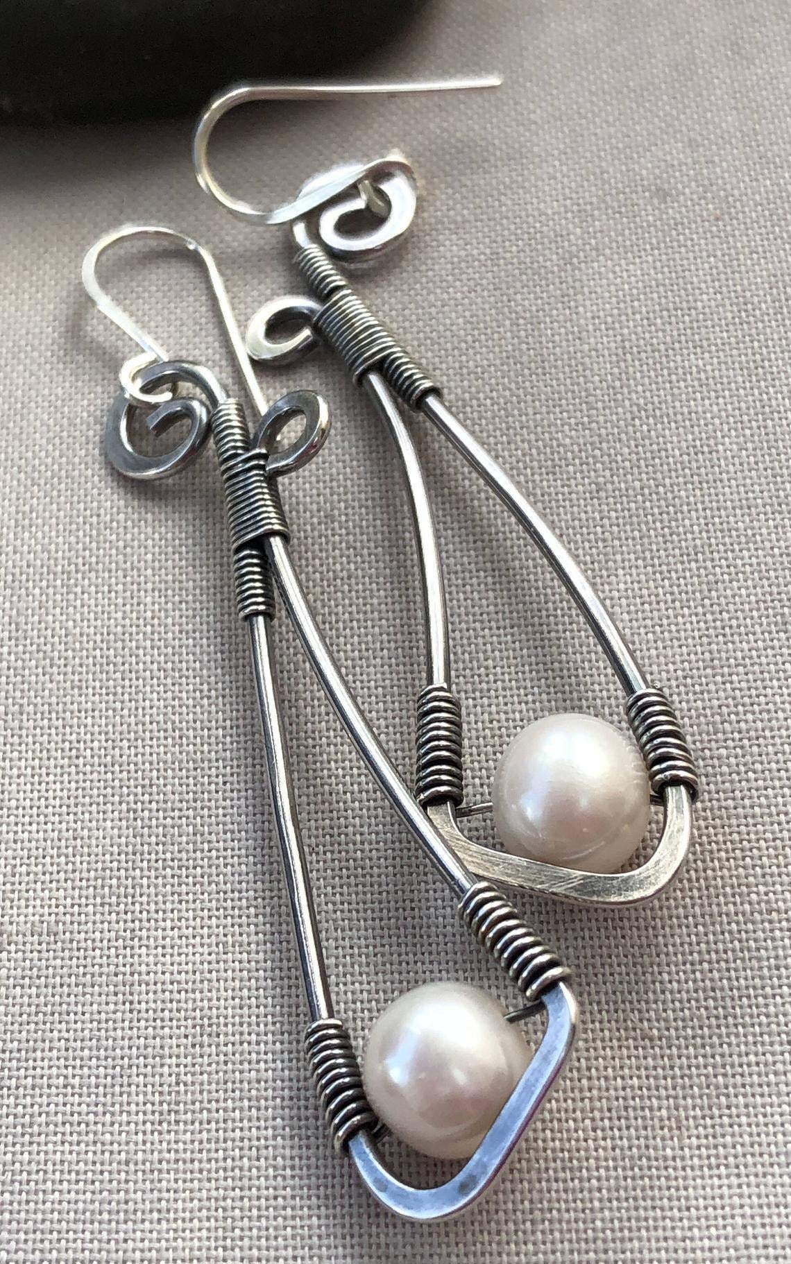 Isolde – Vintage-Ohrringe aus Sterlingsilber mit Perlen
