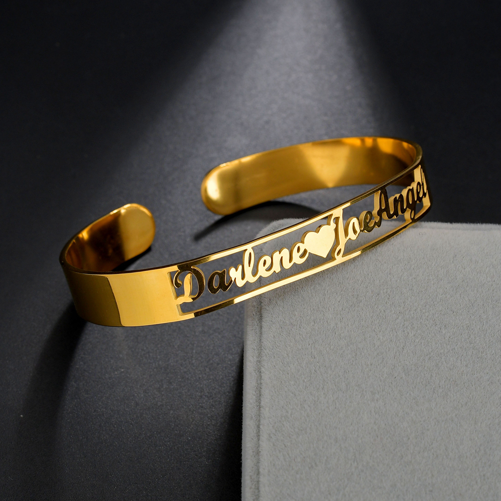 Individuelles Armband - Personalisierter Armreif