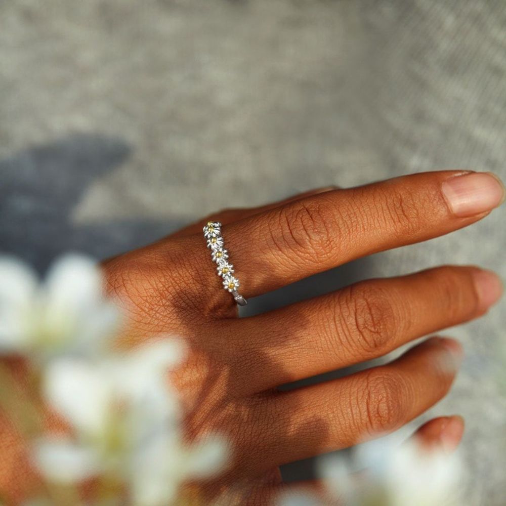 Damen Verstellbarer Gänseblümchen-Ring mit Blumenmotiv