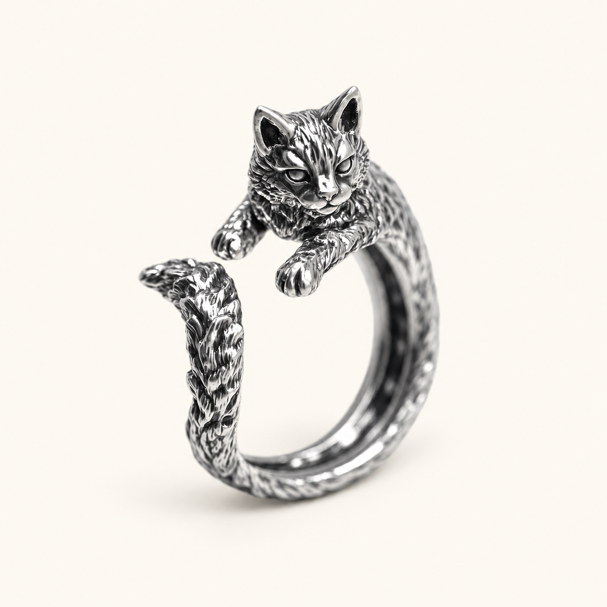 Verstellbarer Damenring mit umarmendem Katzenmotiv