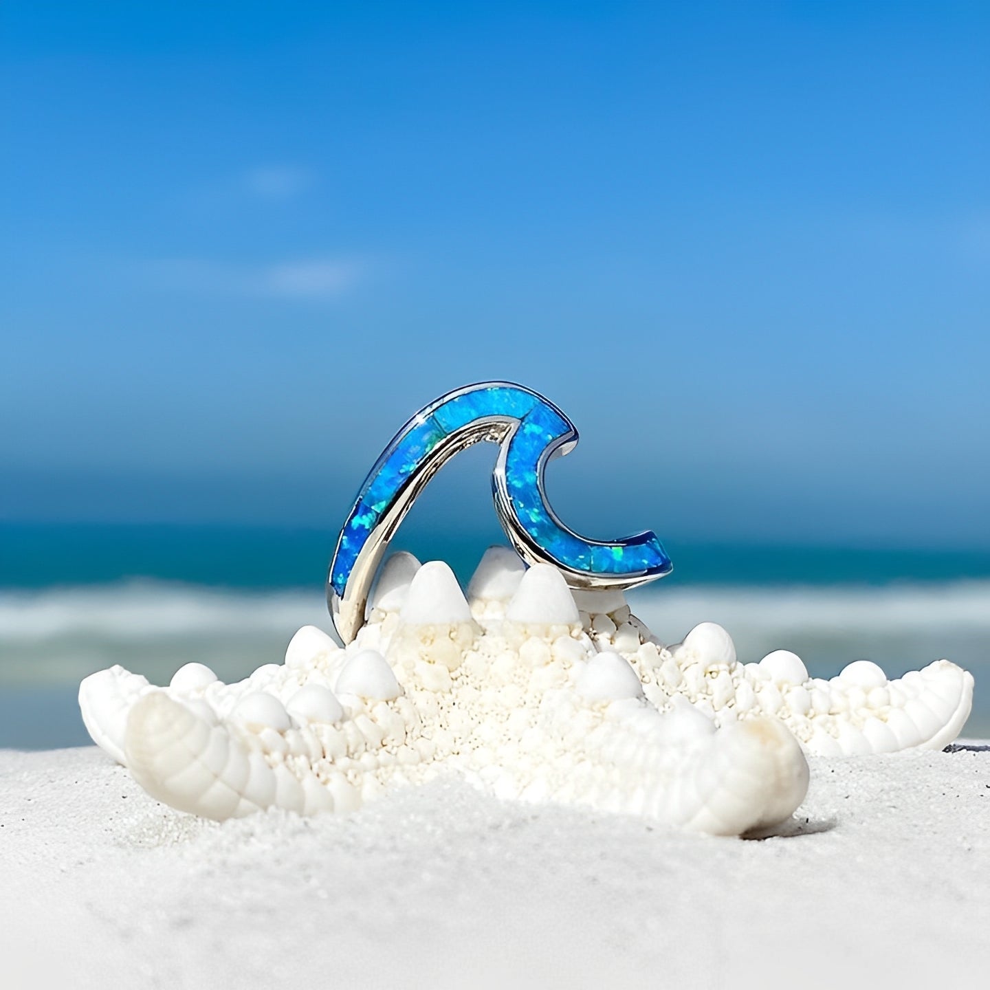 Nerina – Ring Meereswelle in Opal und Silber