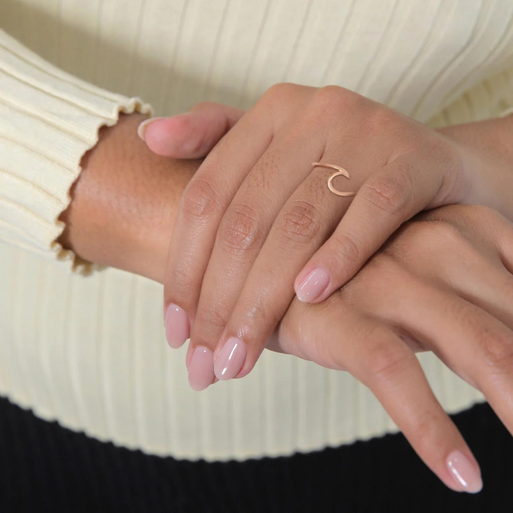 Minimalistischer Sea Wave Ring - Silberring in Wellenform