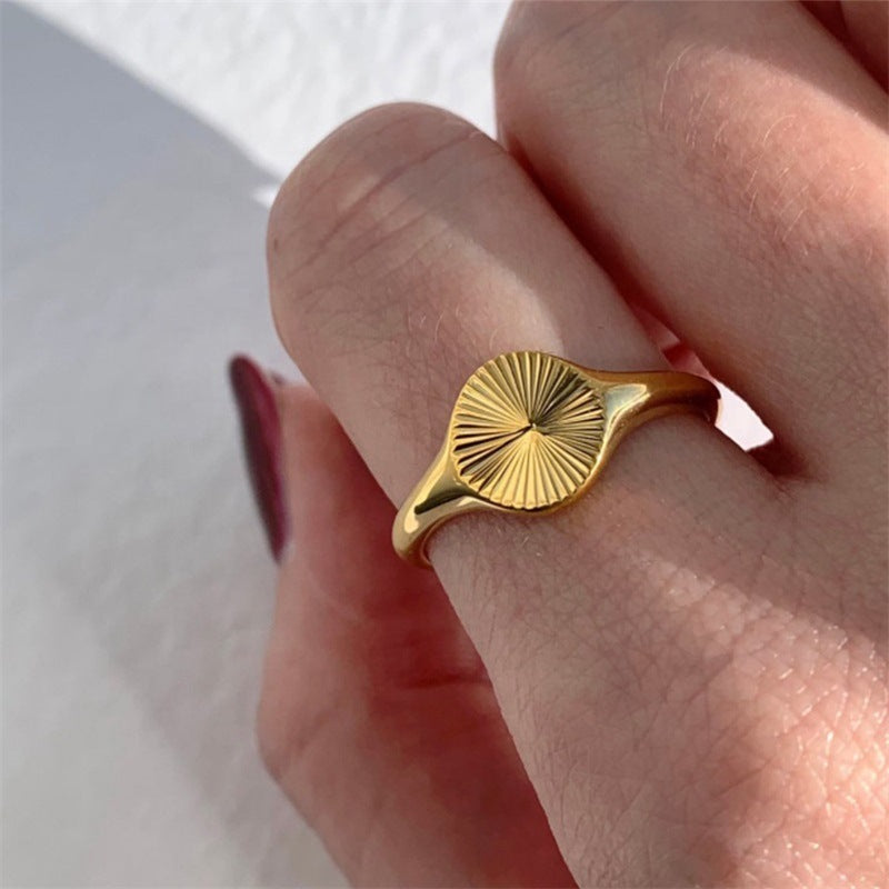 Hera – Ring Strahlende Sonne
