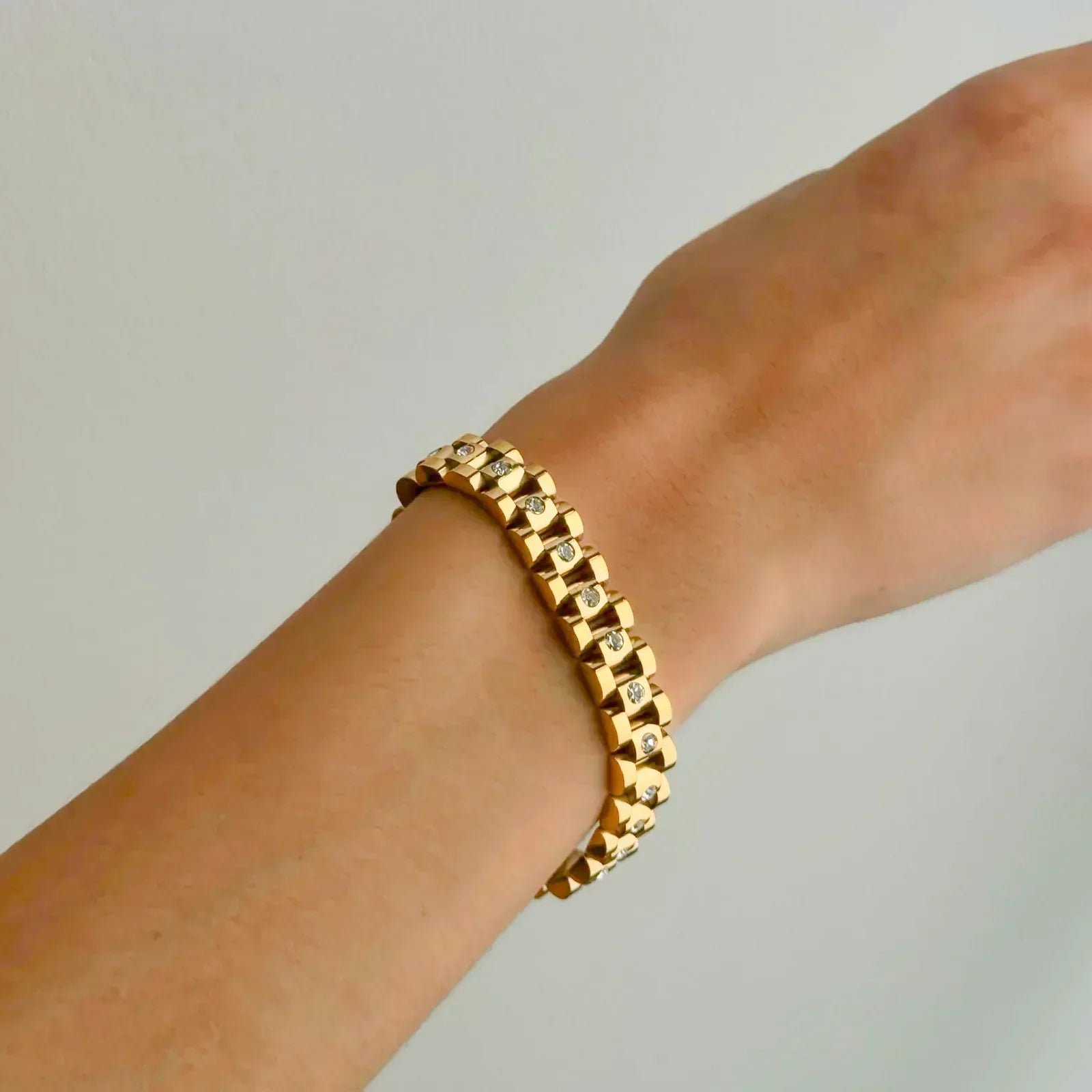 Antonia – Uhrmacher-Gliederarmband aus Titanstahl