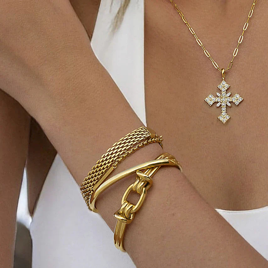 Aegis – Armband Knoten Minimalistisch