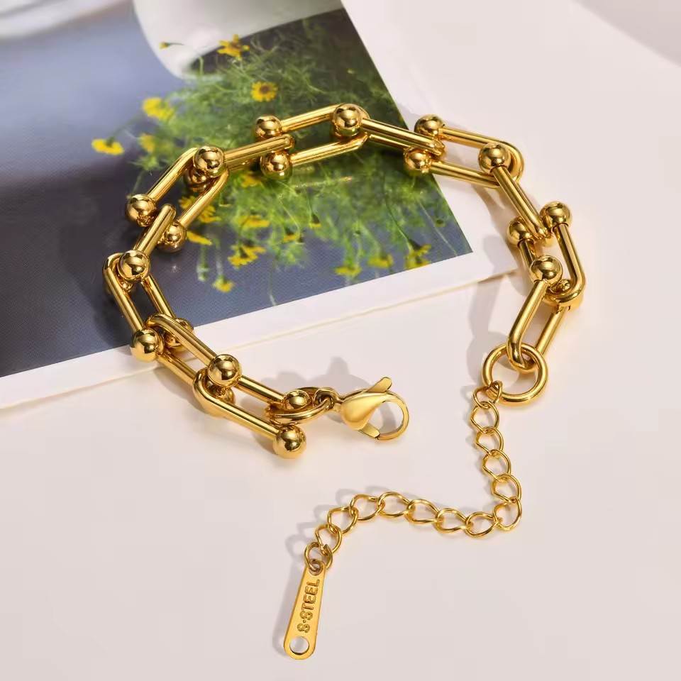 Sabrina – Verlängertes Armband aus Edelstahl in Gold