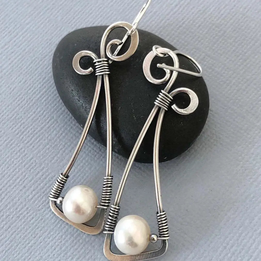 Isolde – Vintage-Ohrringe aus Sterlingsilber mit Perlen
