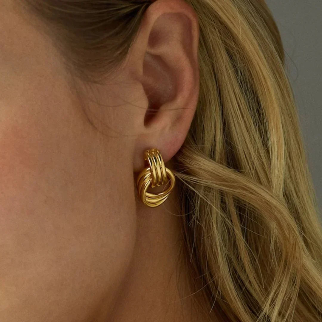 Nyra – Geometrisch Verdrehte Ohrringe