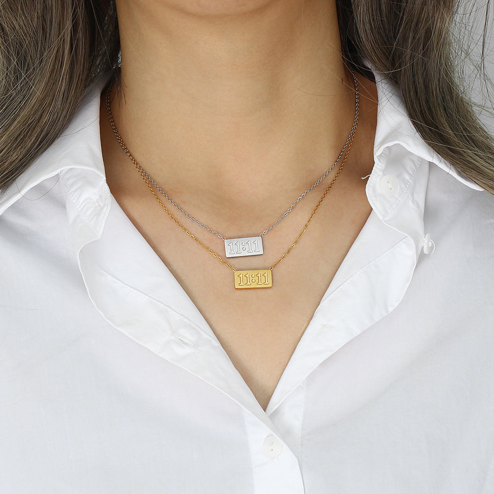 Eline – Kette Goldener Buchstabe 11 Minimalistisch