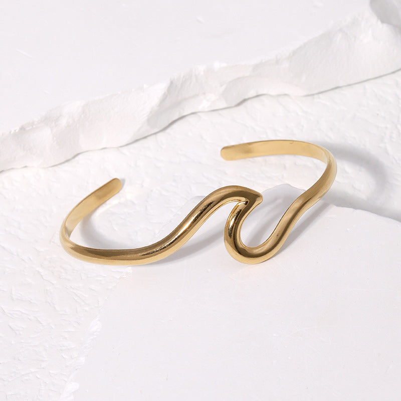 Nox – Geometrisches Minimalistisches Armband