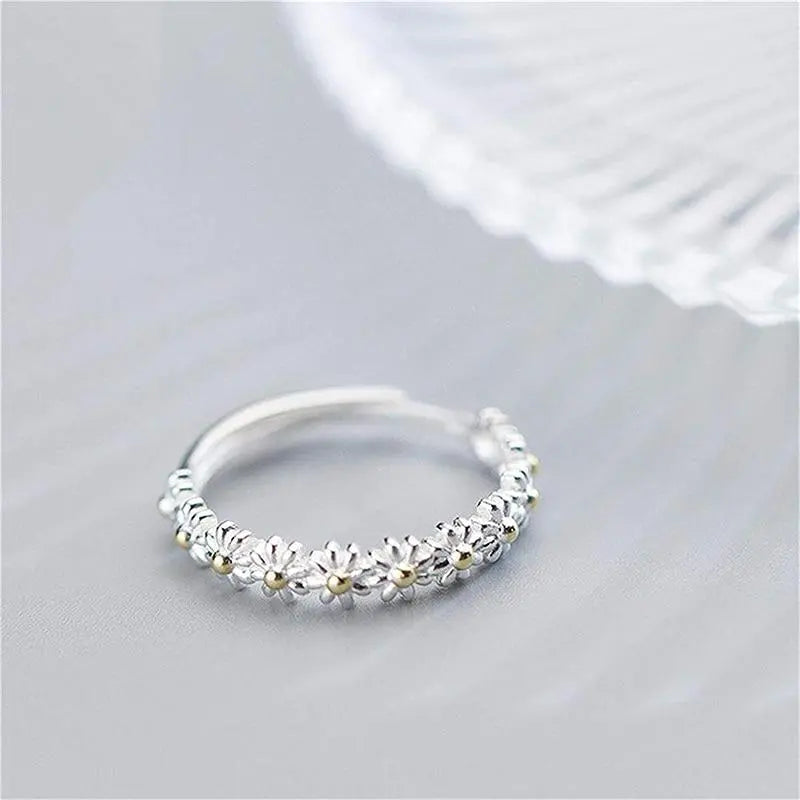 Margot – Ring Margerite aus Silber und handbemaltem Email