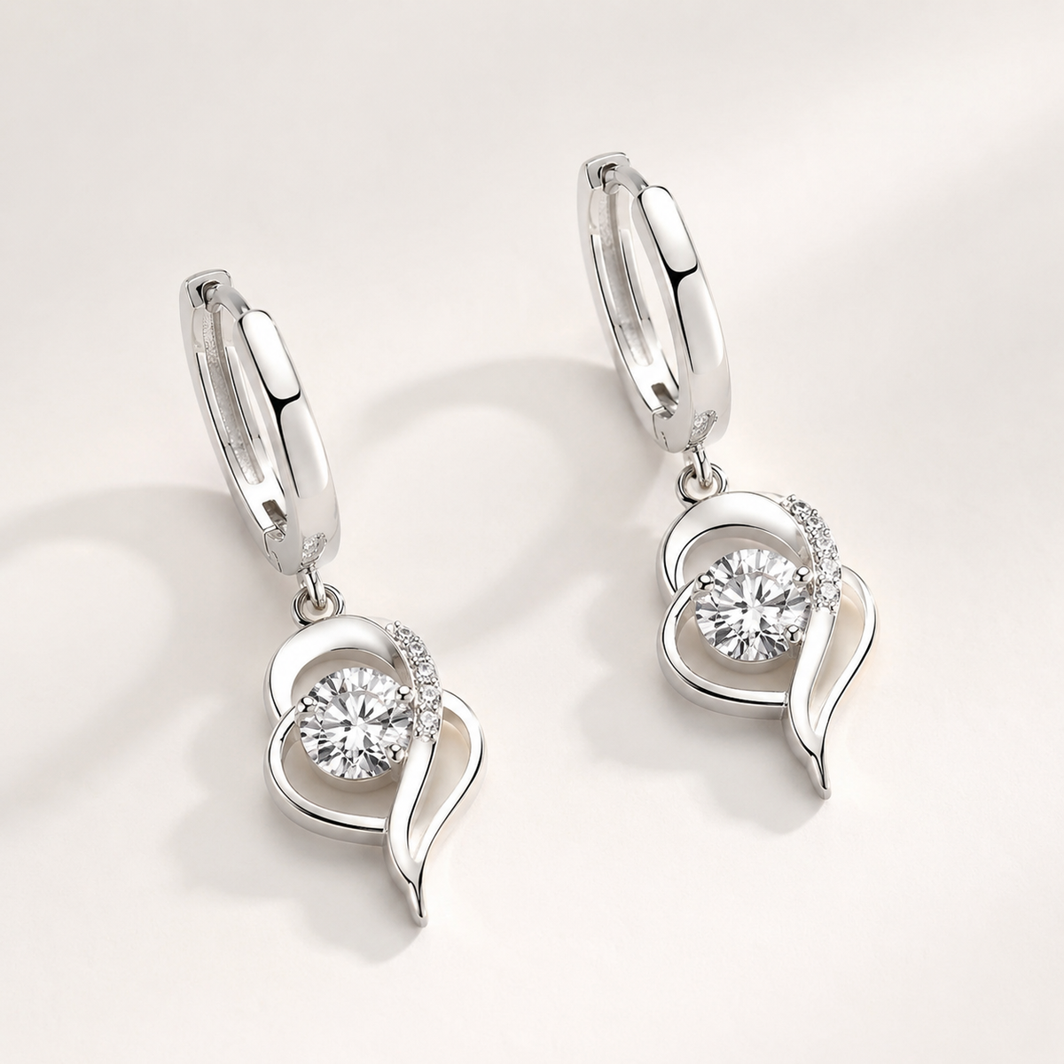 Noelle – Elegante Blumenohrringe