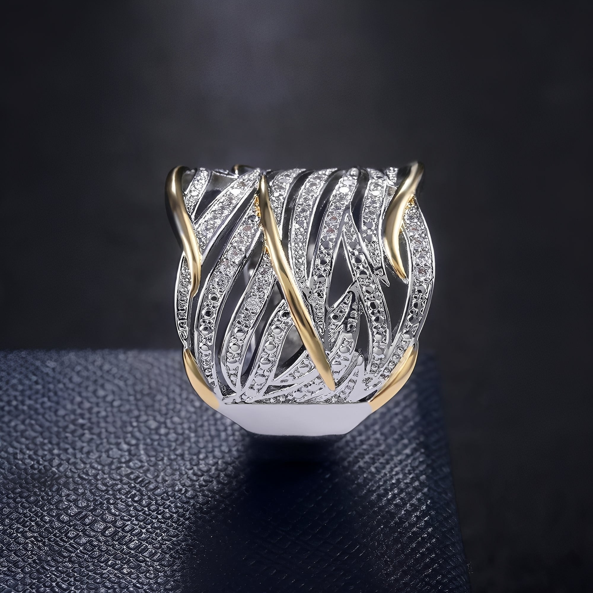 Lena – Mehrschichtiger Bicolor-Goldring