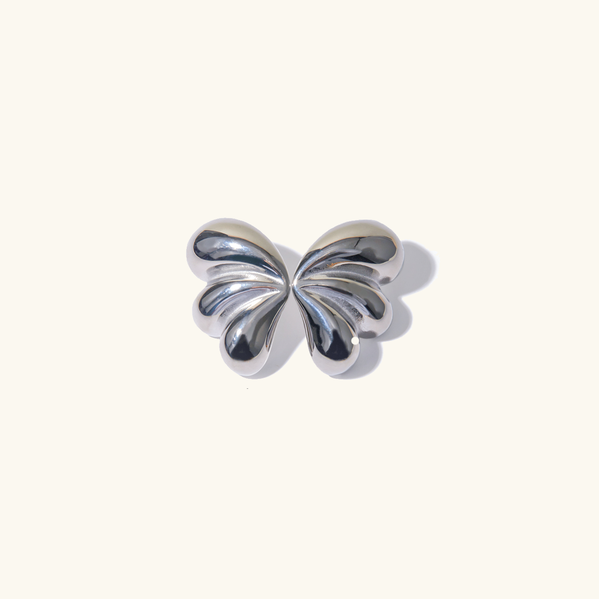 Mika - Gold Schmetterling Ohrringe