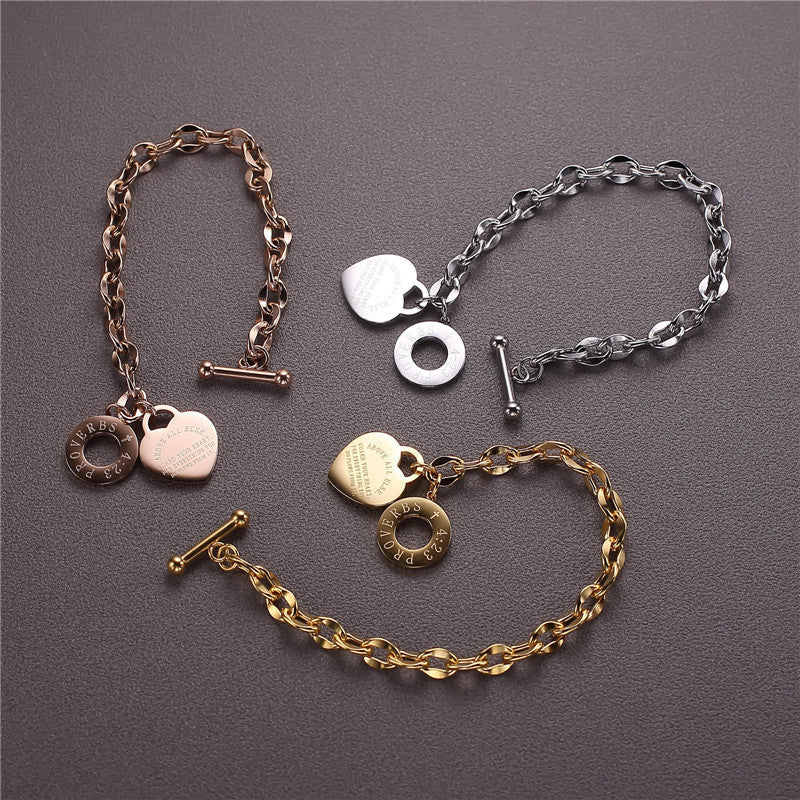 Alessia – Armband Frau Trend aus Titanstahl
