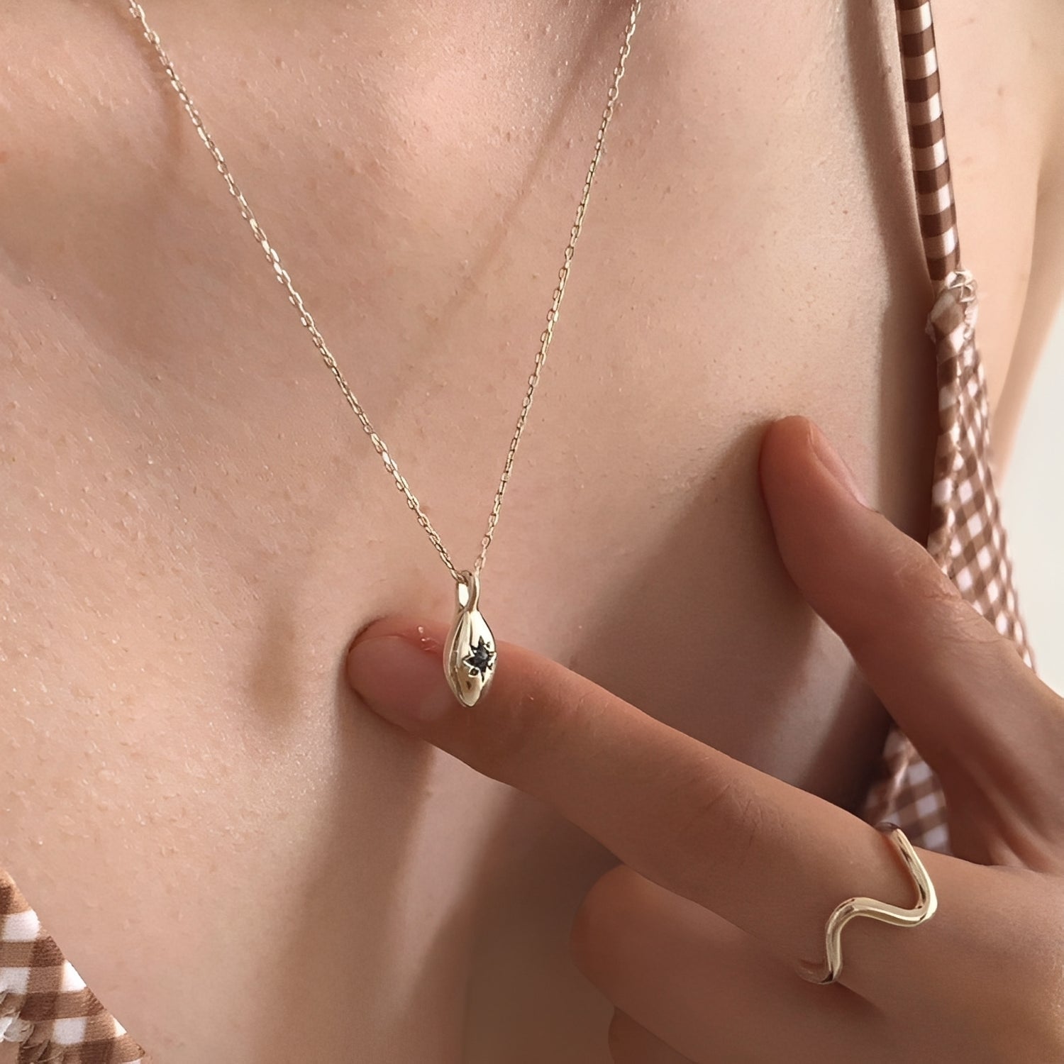 Gabb – Kette Anhänger Tropfen Stern