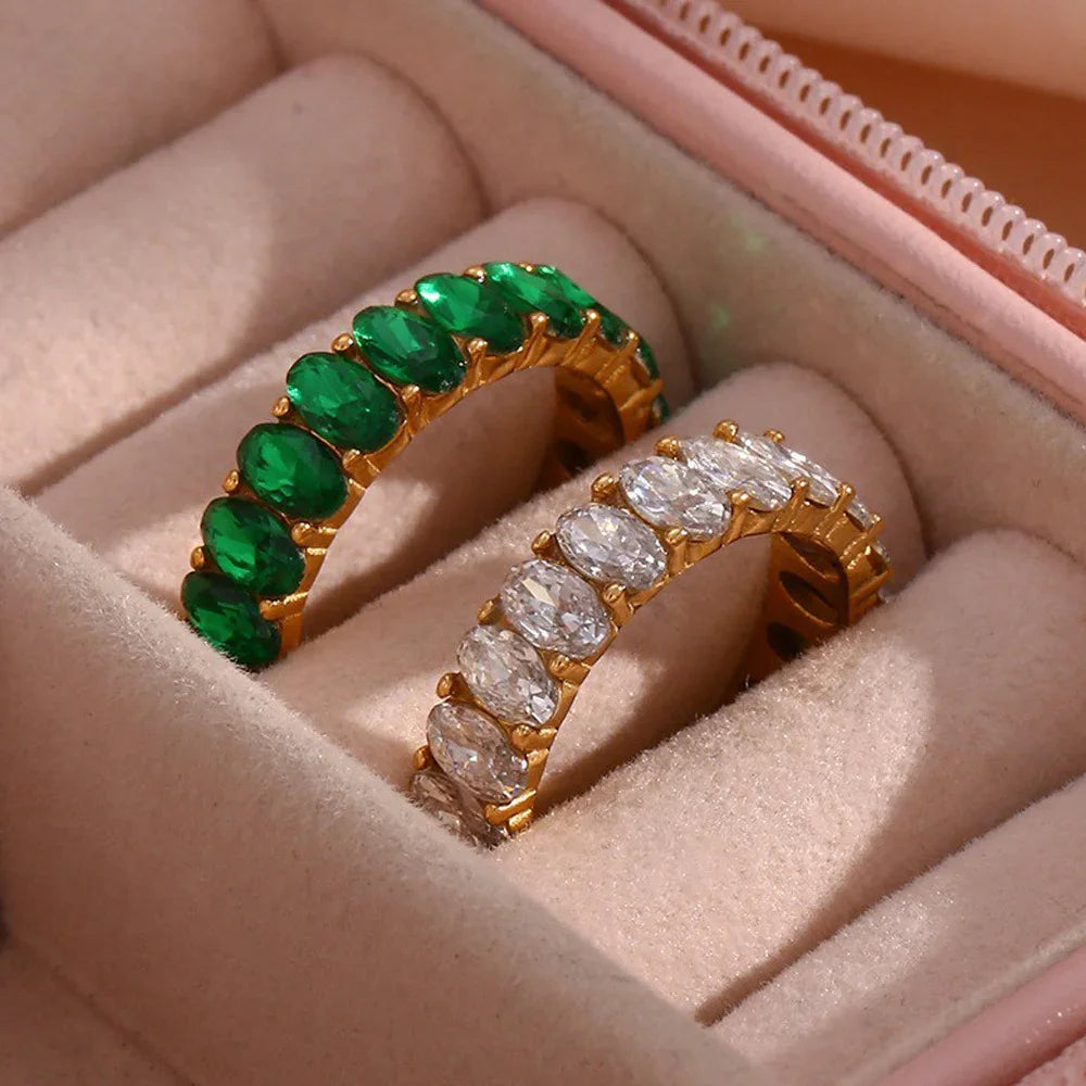 Antoinette – Goldener Sonnenwende-Diamantring