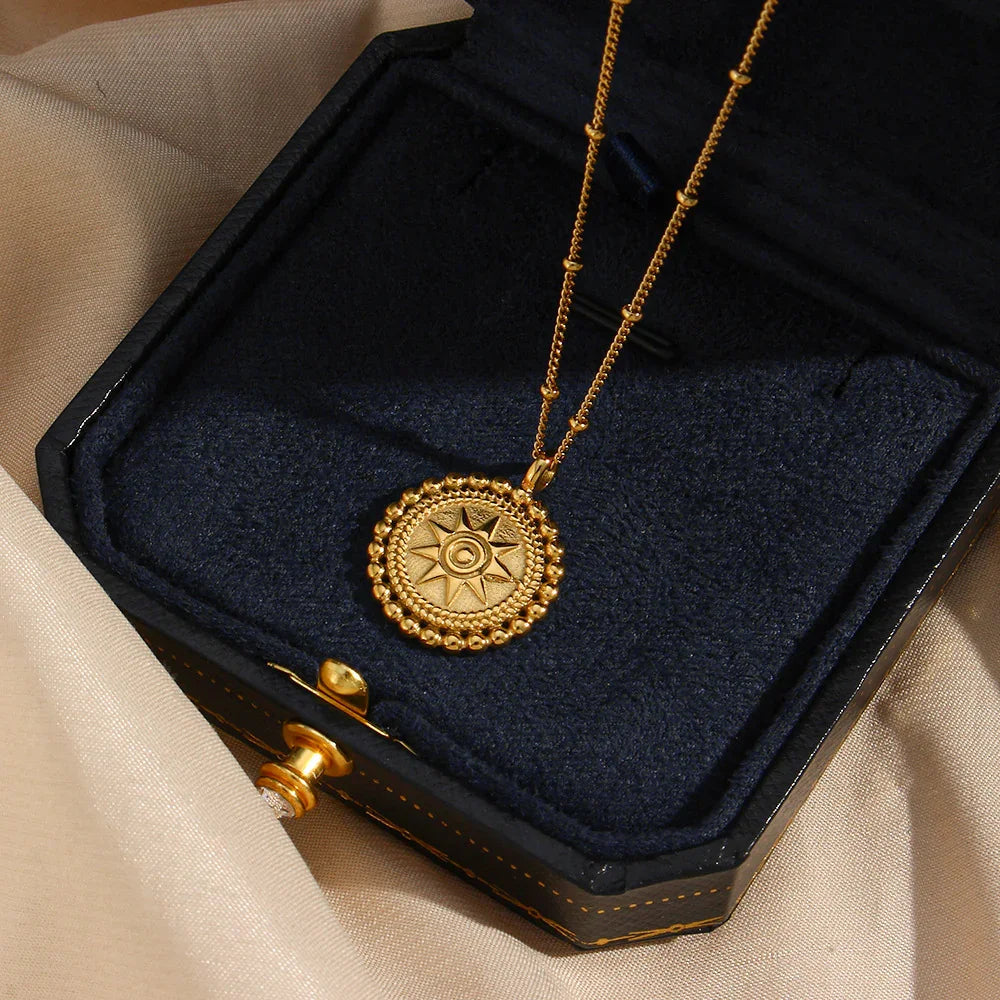 Stacey – Pendentif aus Gold mit Stern