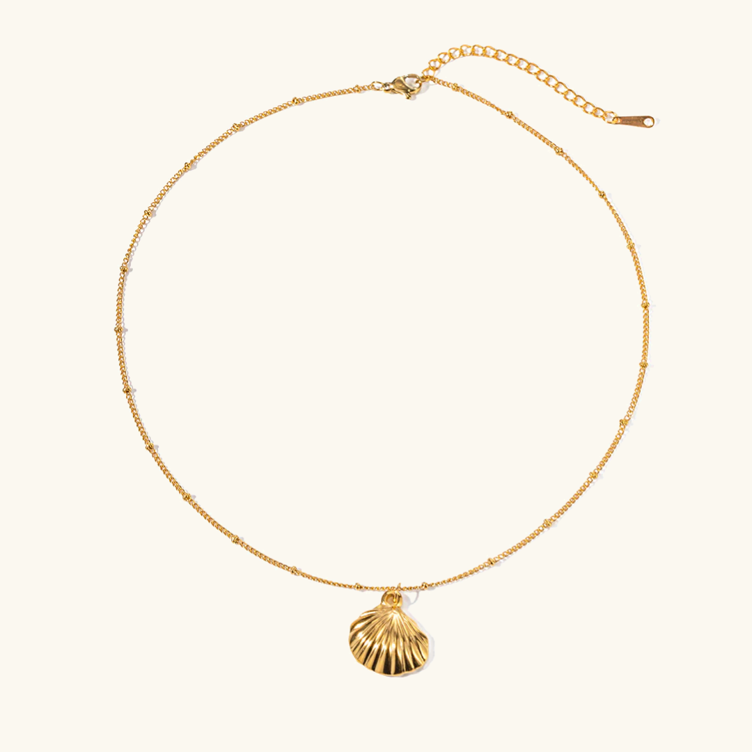 Edna - Goldene Muschelhalskette