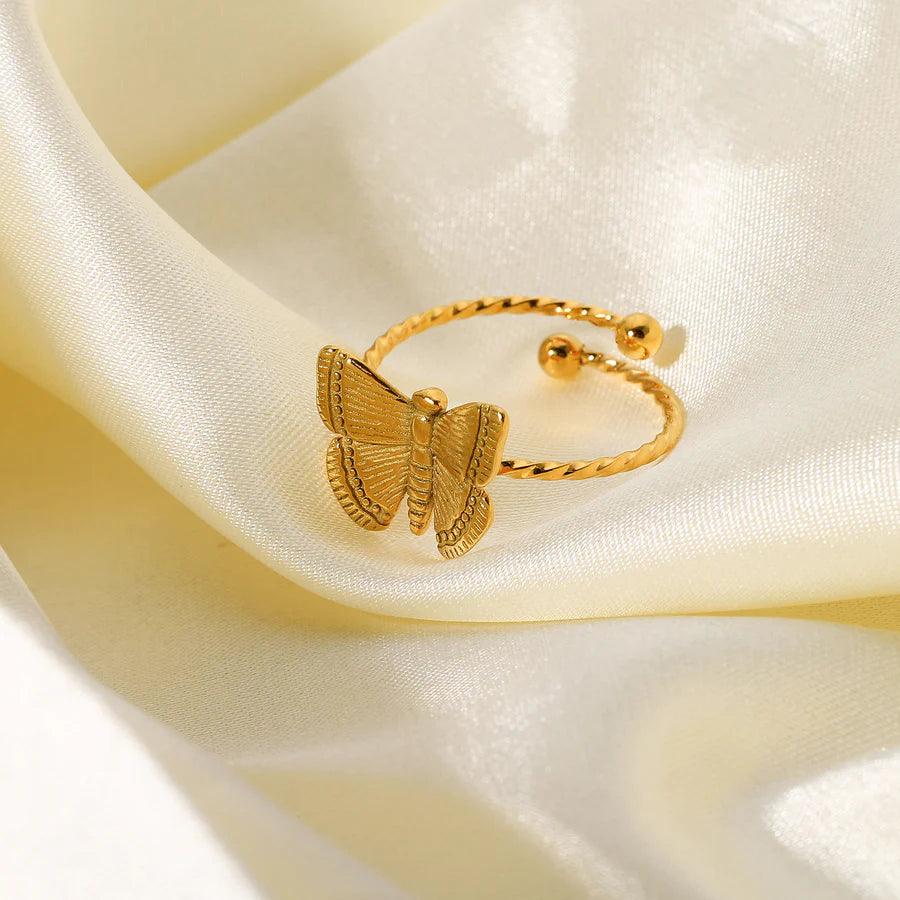 Alina – Ring Schmetterling Eleganz