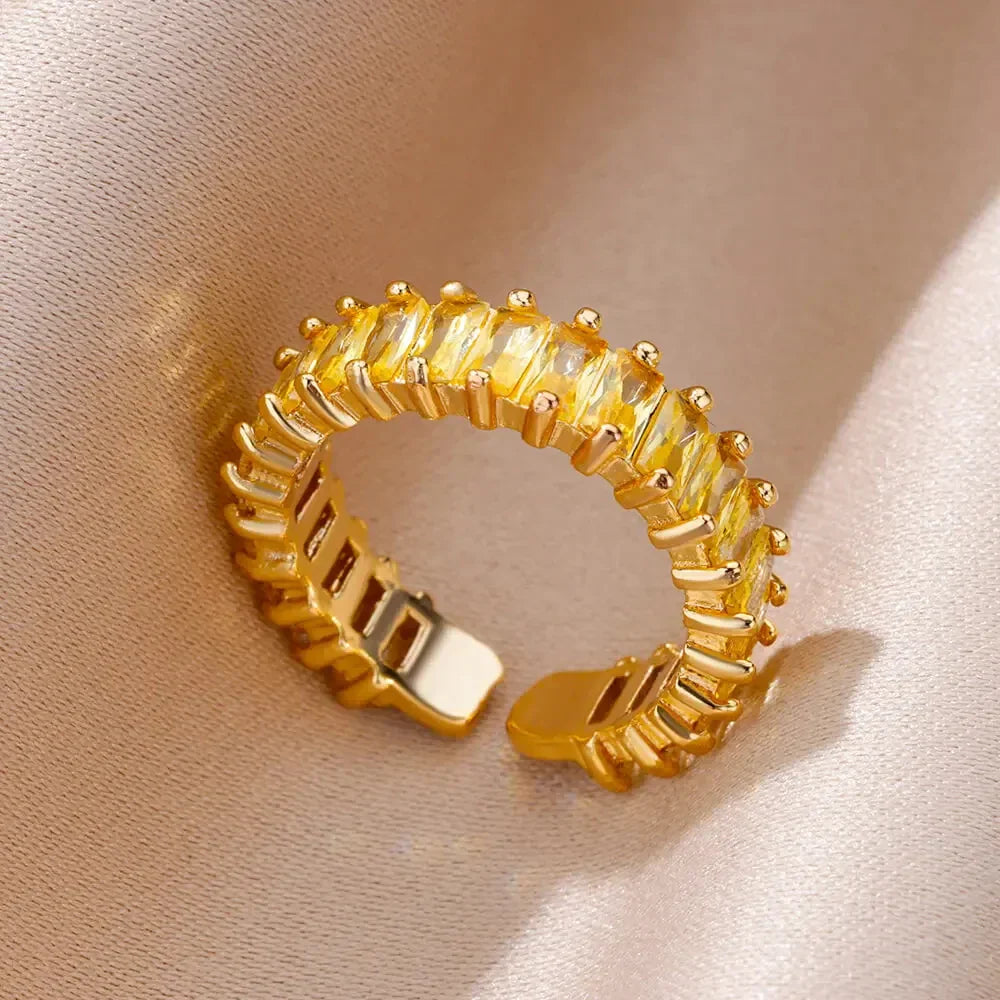 Kristall – Eleganter Edelsteinring