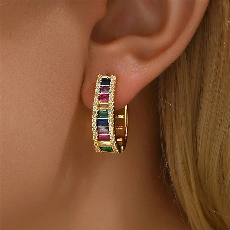 Aurelya – Elegante Regenbogen-Ohrringe