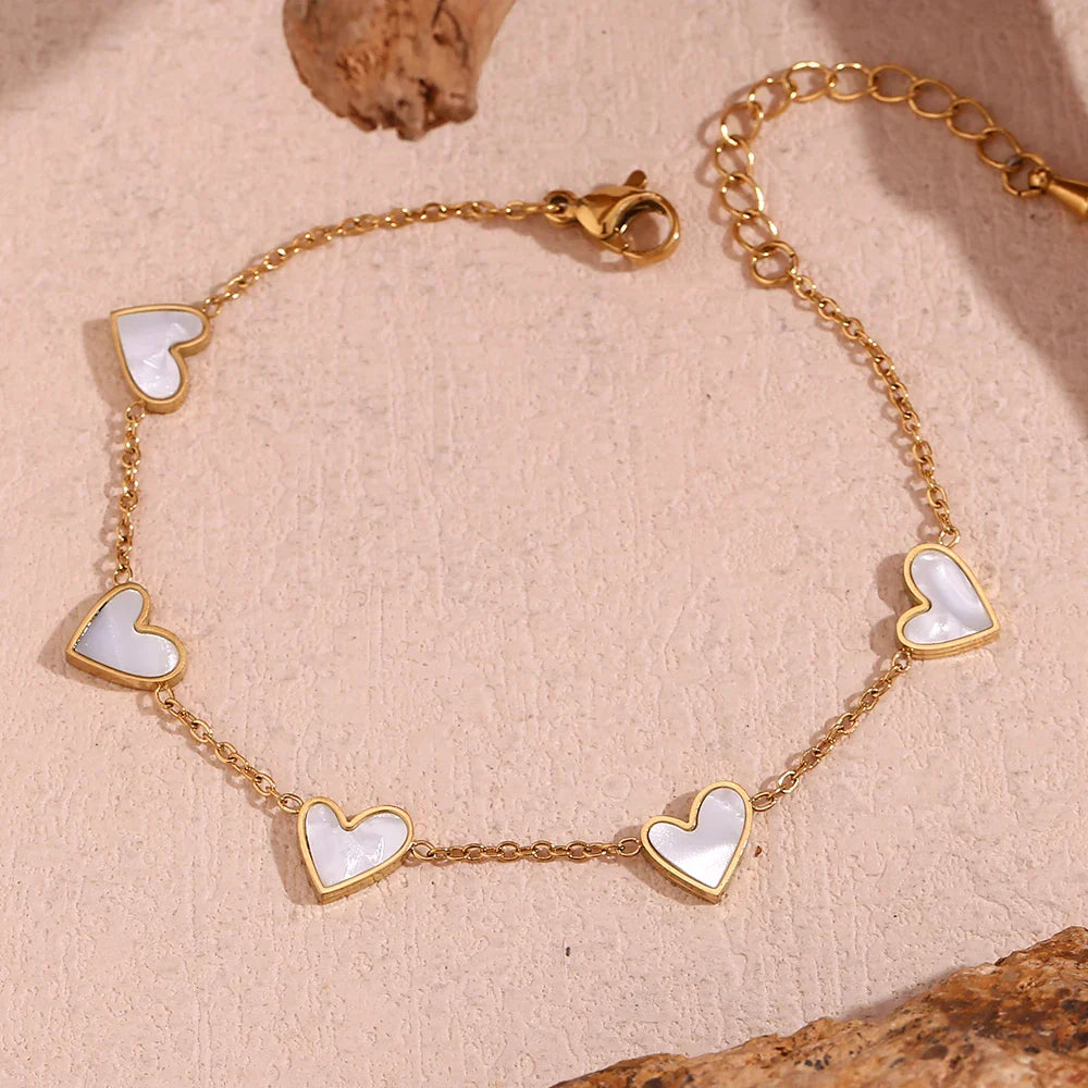 Lisa – Love-Armband aus Edelstahl