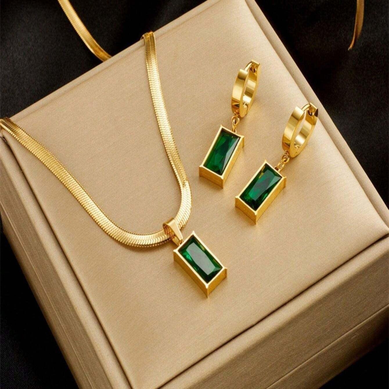 Thea – Anhänger Emerald und Zirkon