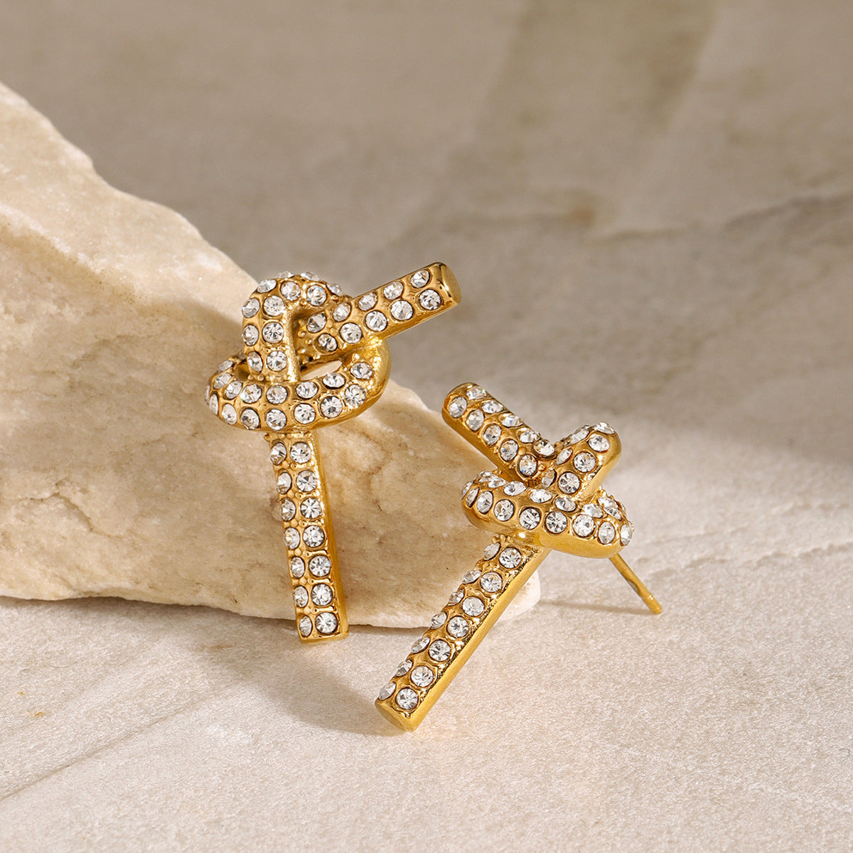 Sophia – Elegante Knoten-Ohrringe