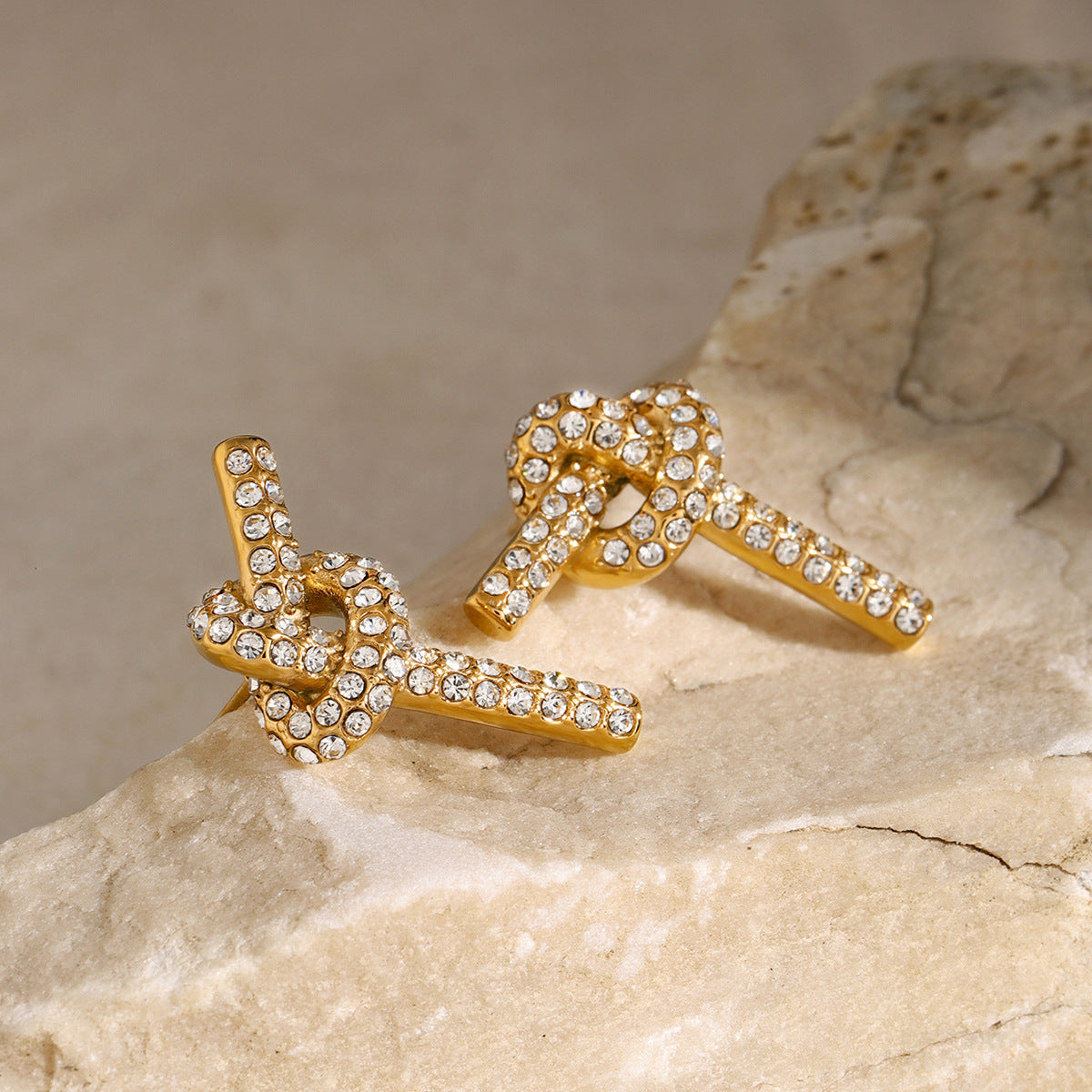 Sophia – Elegante Knoten-Ohrringe