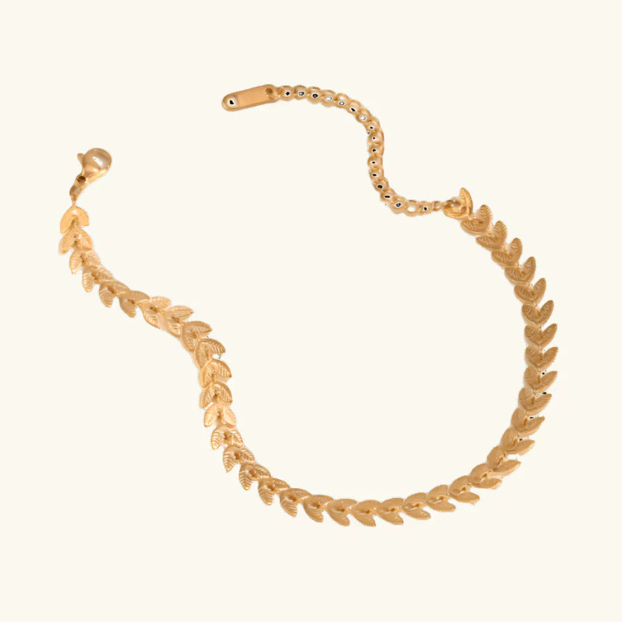 Madeline – Elegantes Goldenes Armband
