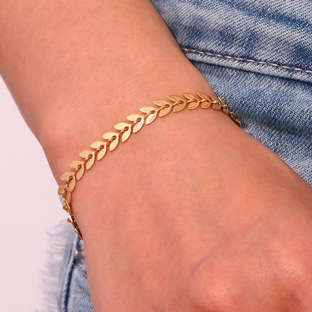 Madeline – Elegantes Goldenes Armband