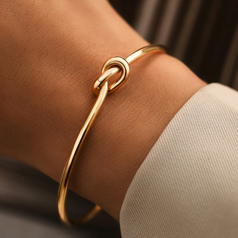 Inaya – Verstellbares Vintage-Knoten-Armband