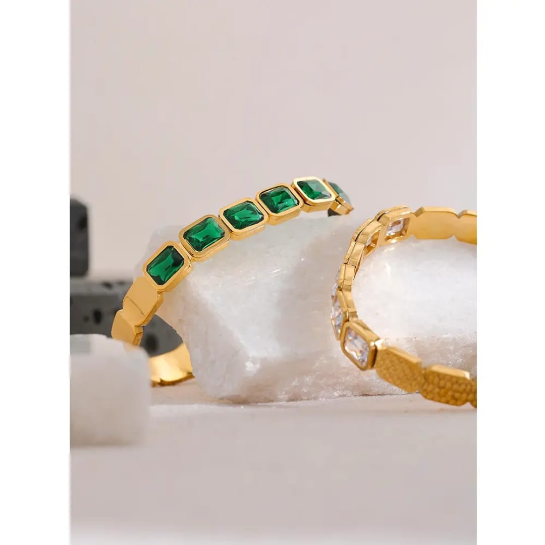 Eloisa – Elegantes goldenes Zirkonia-Armband