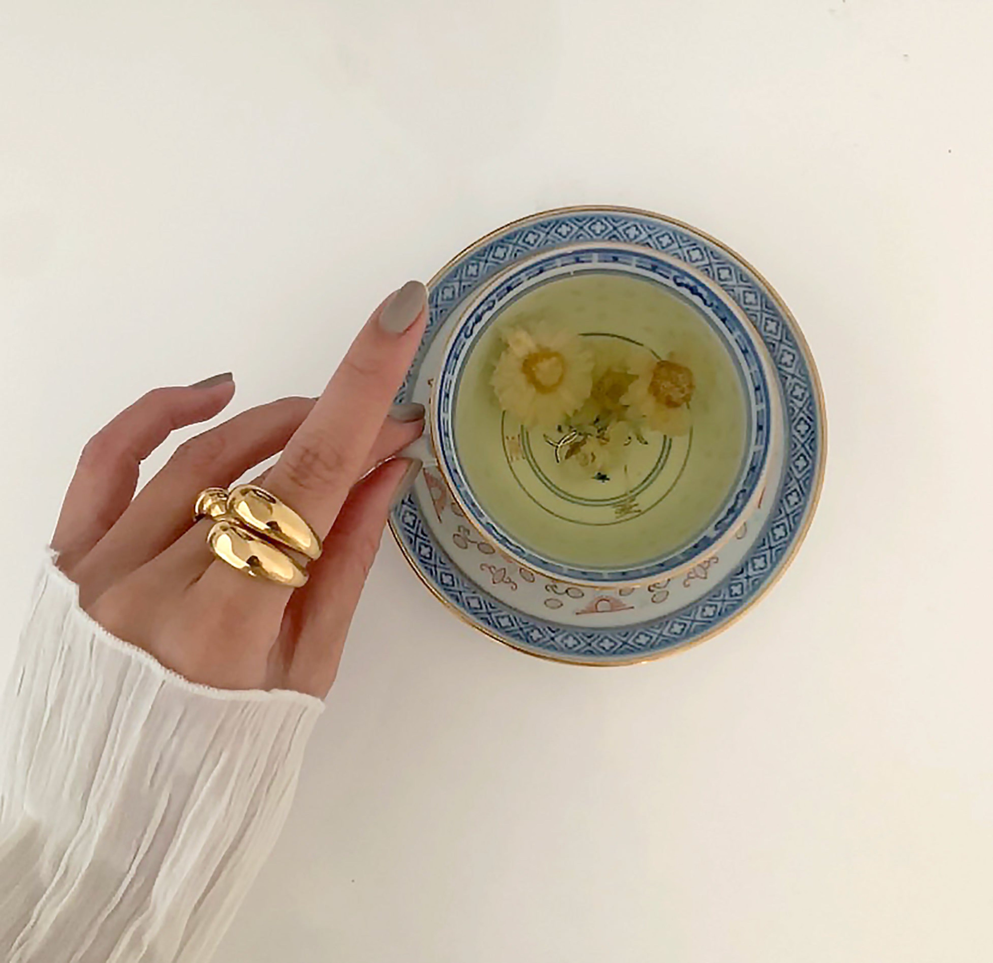 Celestine – Große Glänzende Ring aus Echtem Gold