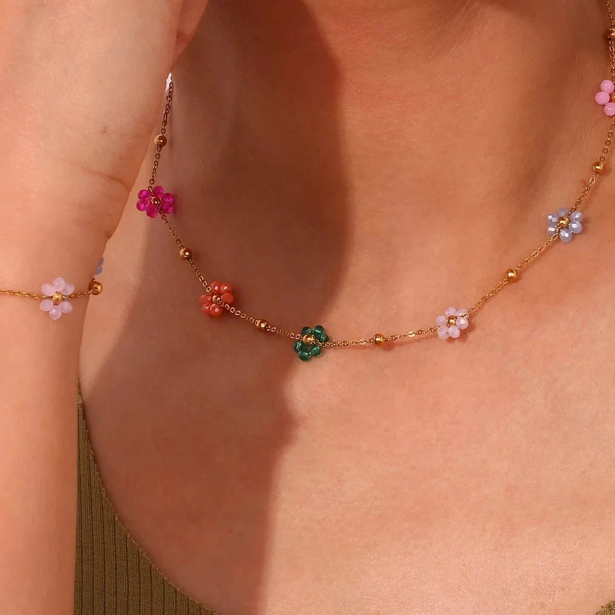 Eliane – Frühlingshafte Blumenschmuck