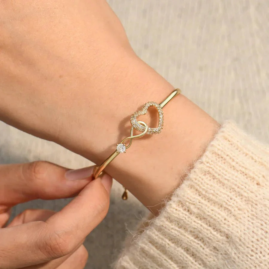 Yuzuki – Hohles Armband mit Raffiniertem Zirkon
