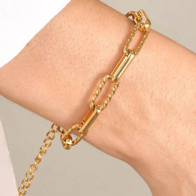 Lora – Pulsera aus Edelstahl Gold