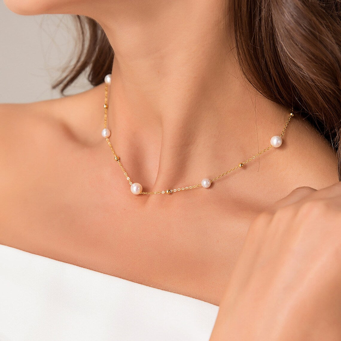 Gold und Perlenkette - abwechselnd Perlen und Goldkette