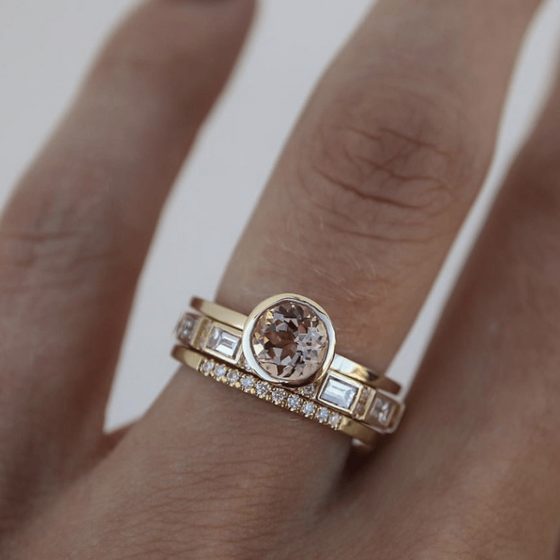 Soline – Ring Kristall Eingefasst in Gold