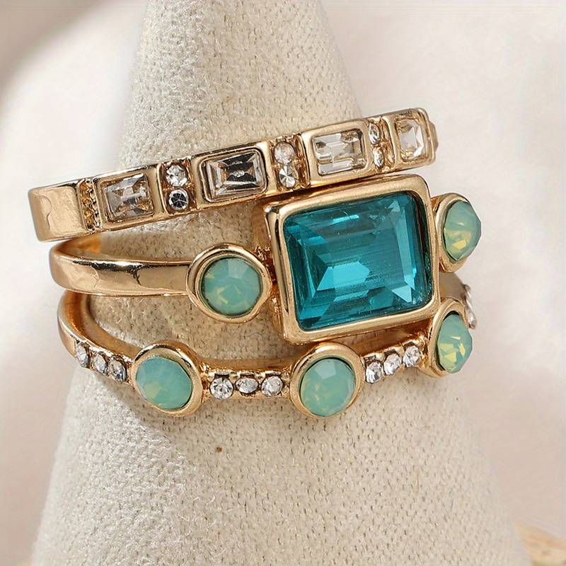 Nara – Set aus Vintage-Ringen mit blauem Kristall