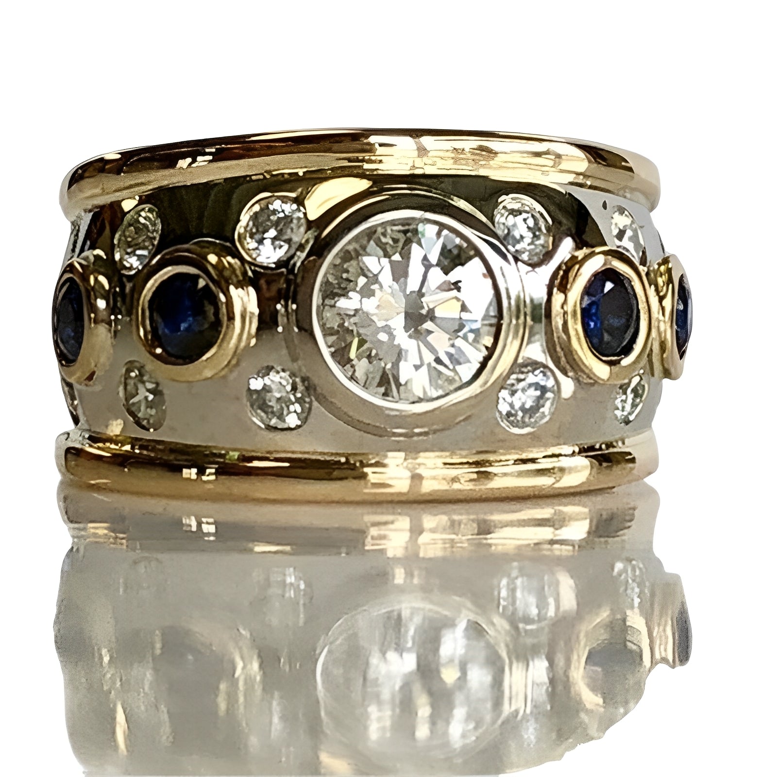 Sierra – Vintage Goldener Ring mit Eingefasstem Zirkon