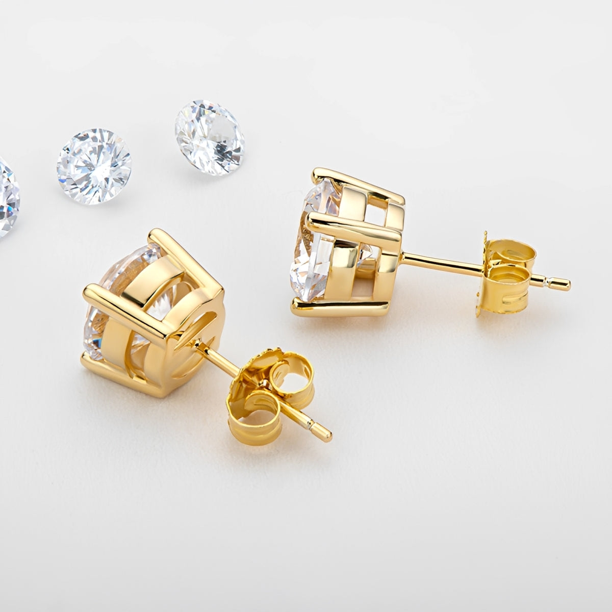Lucy – Elegante Moissanit-Ohrstecker