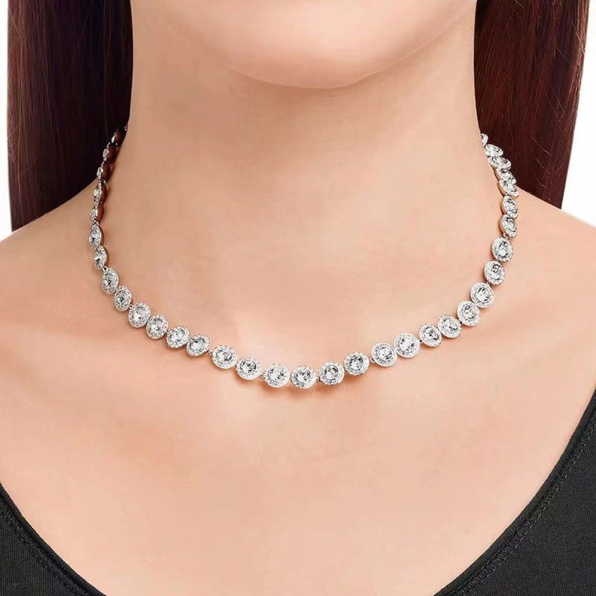 Victoria – Halskette und Armband mit glänzendem Rundknopf