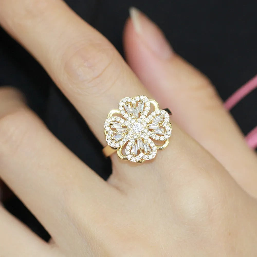Floreya – Blühender Floraler Ring