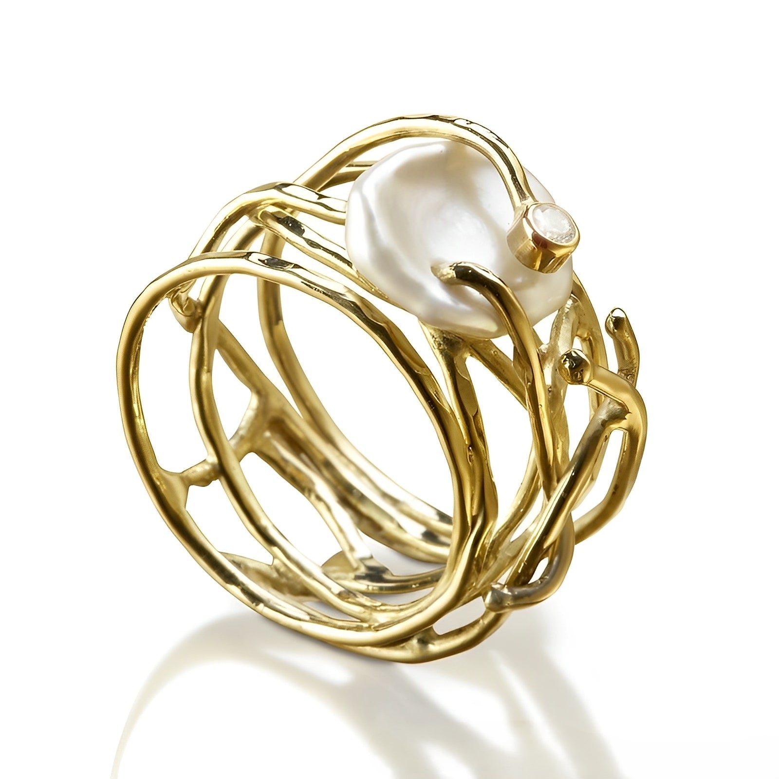 Elvyna – Feiner Vintage-Goldring und Perle