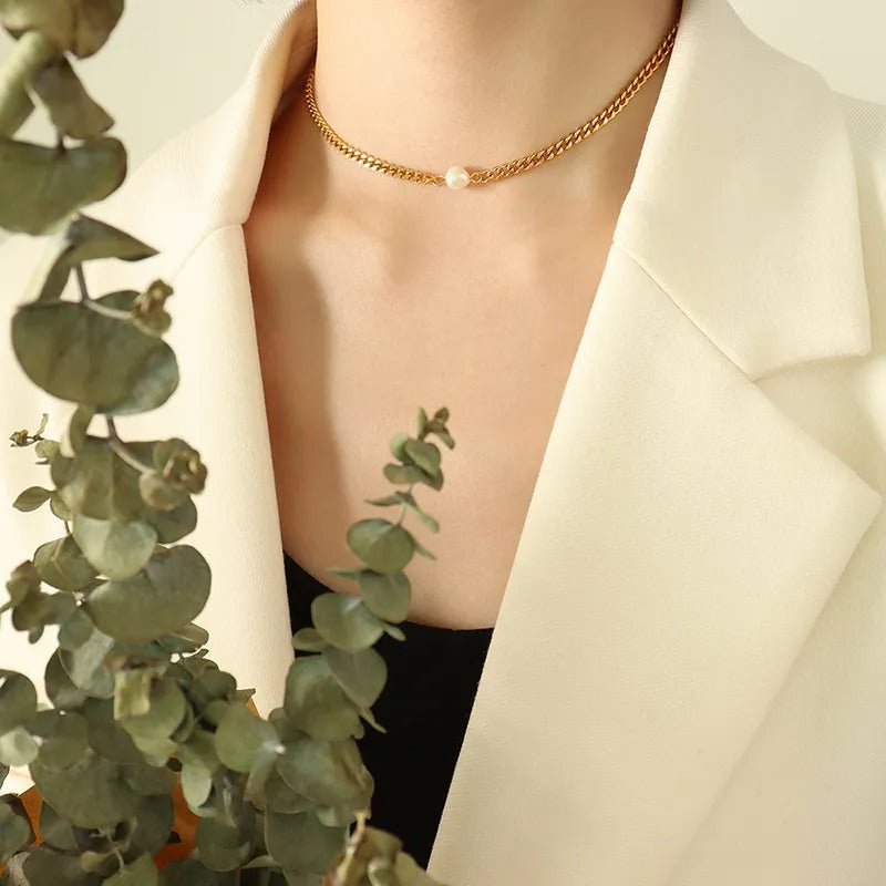 Sophie – Collier Handgemacht mit Süsswasserperlen