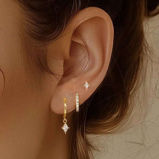Azaria – Set aus Ohrringen mit Diamantanhänger